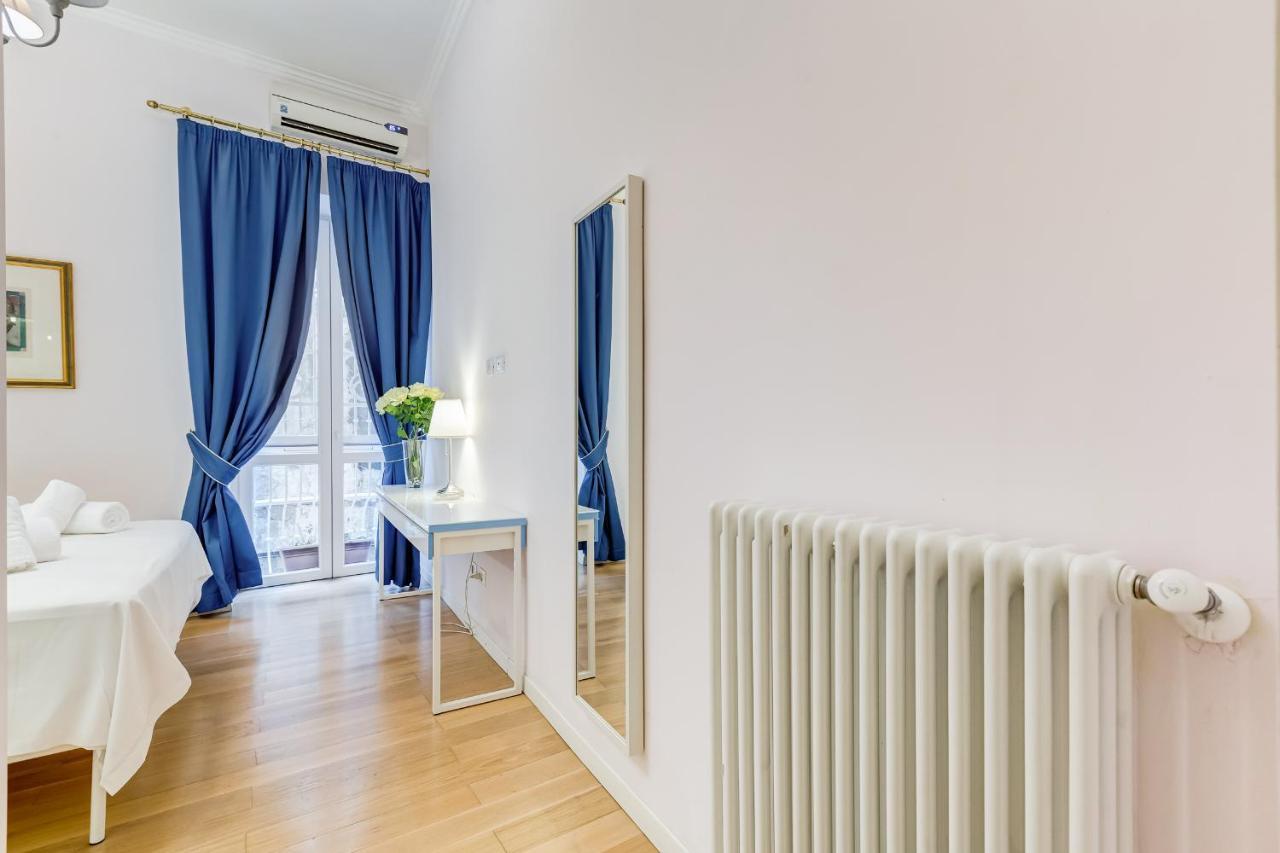Trevi Fountain Modern Apartment Rome Bagian luar foto