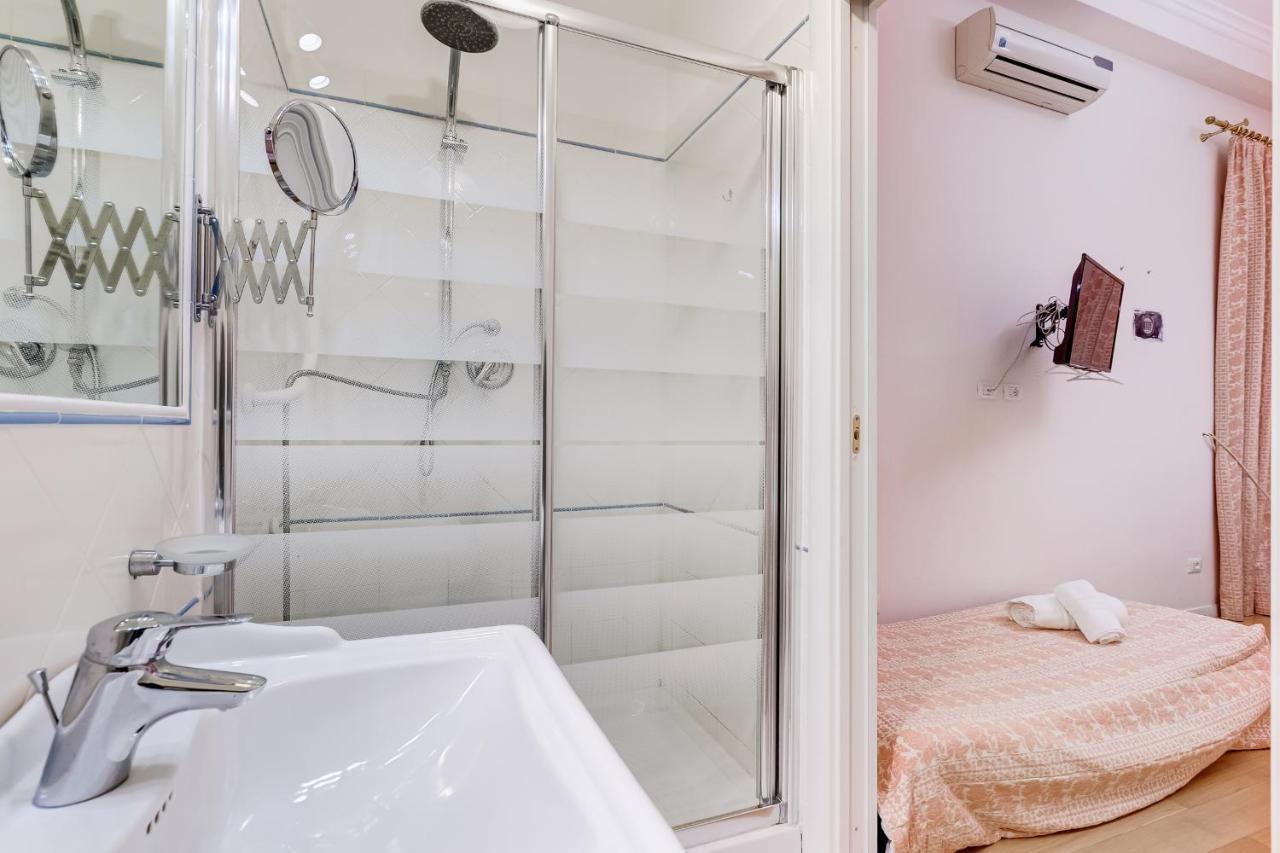 Trevi Fountain Modern Apartment Rome Bagian luar foto